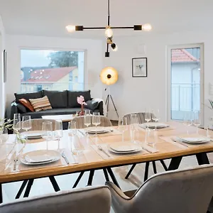 Moderne Mit Highspeed-wlan Und Gratis-tiefgarage Ihr Perfekter Rueckzugsort Nahe Dem Zentrum Und Der Therme I Barrierearm Apartment
