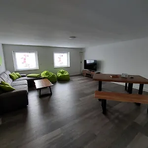 Titel Am Fusse Der Rhoen, Ist Es Schoen Apartment